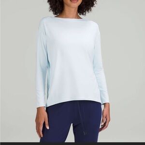 Women's Lululemon Back in Action Long Sleeve in Powder Blue